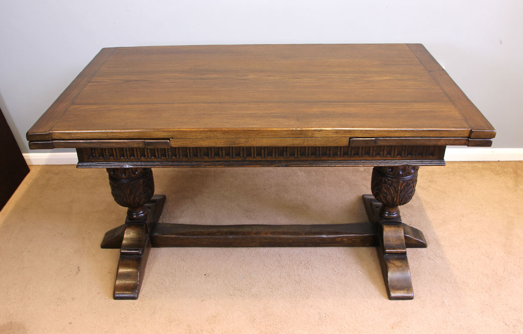 11973r16 Antique Oak Drawleaf Farmhouse Extending Refectory Dining Table,