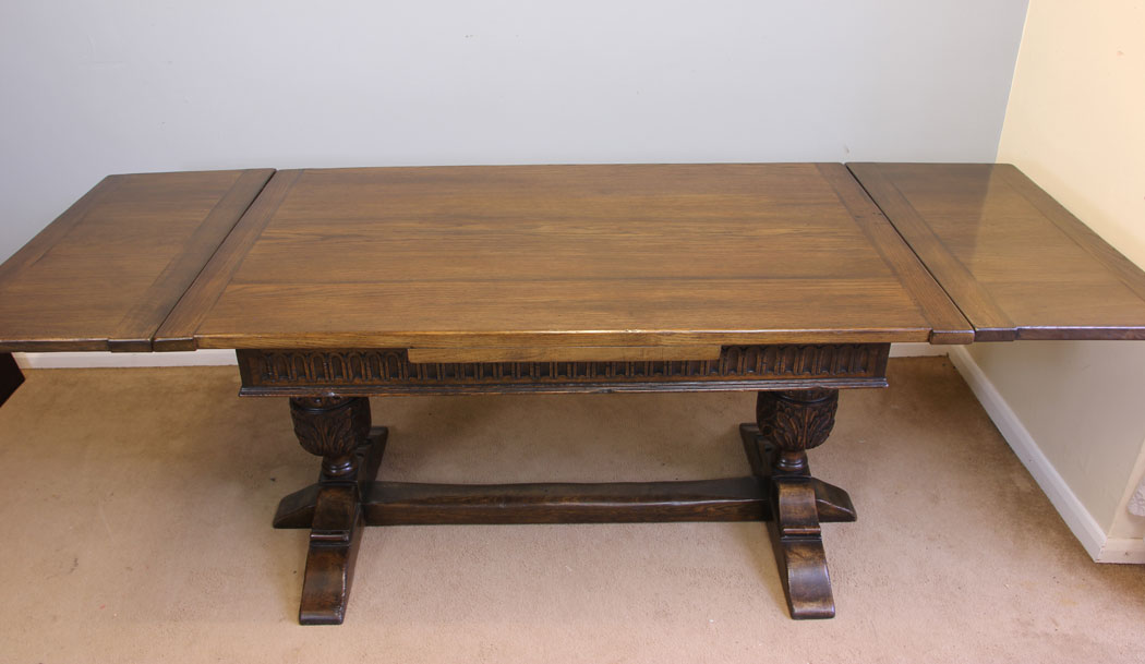 11973r7 Antique Oak Drawleaf Farmhouse Extending Refectory Dining Table,
