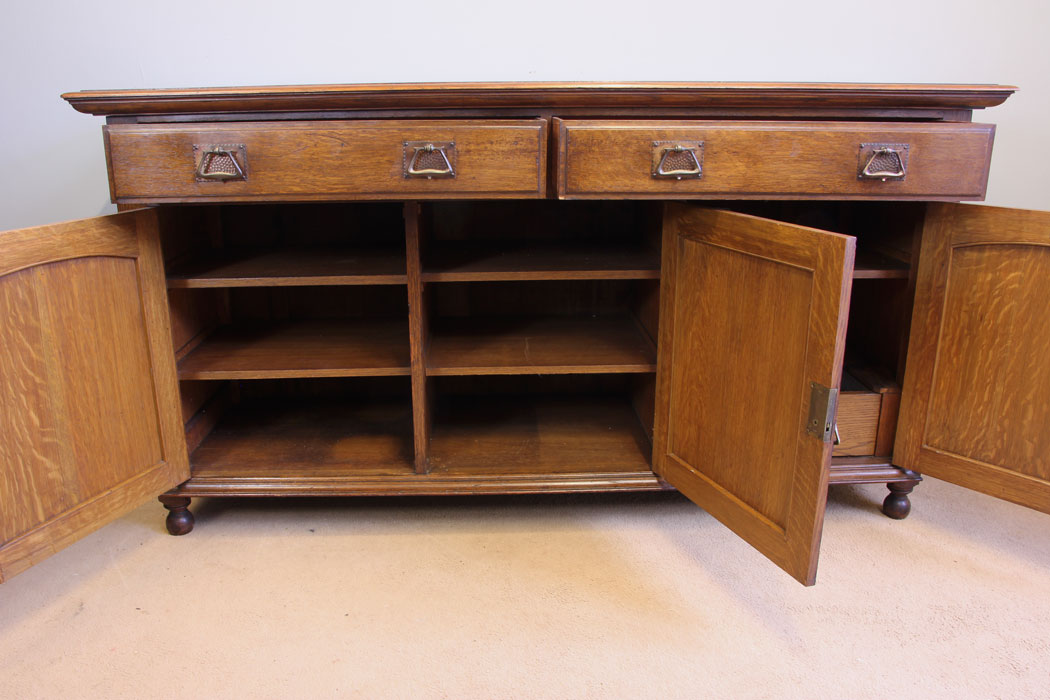 11974r11 Antique Oak Sideboard Dresser Base, Maple & Co,