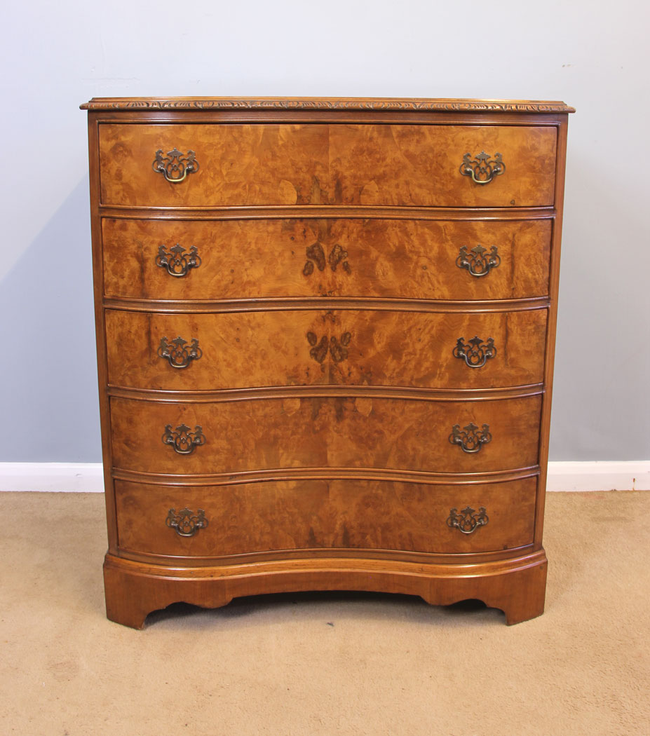 11985r1 Antique Burr Walnut Serpentine Chest of Drawers,