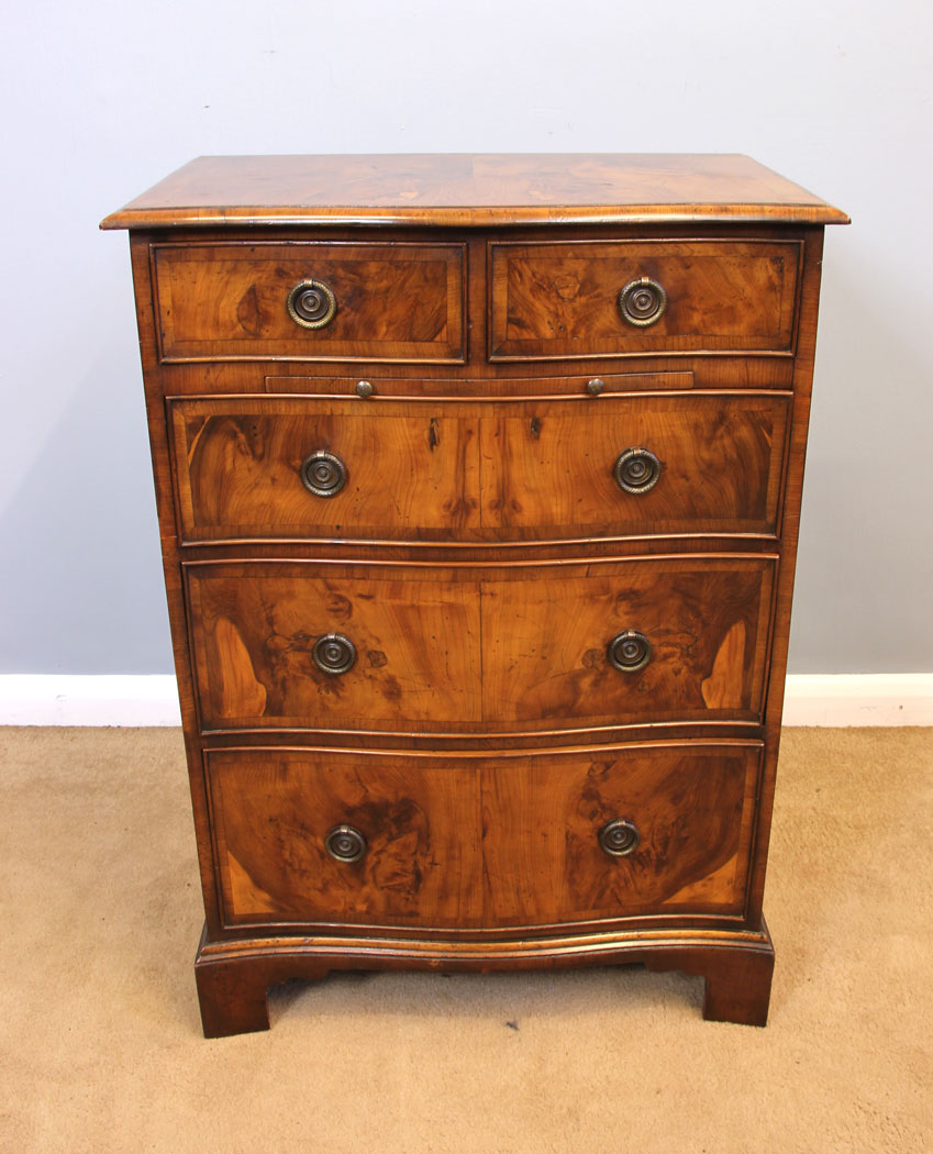 11986r1 Small Antique Yew Wood Chest of Drawers,
