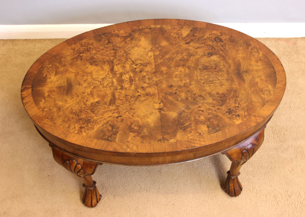 11991r2 Antique Small Oval Walnut Coffee Table,