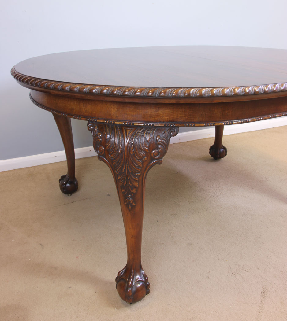 12008r11 Antique Mahogany Two Leaf Extending Dining Table,