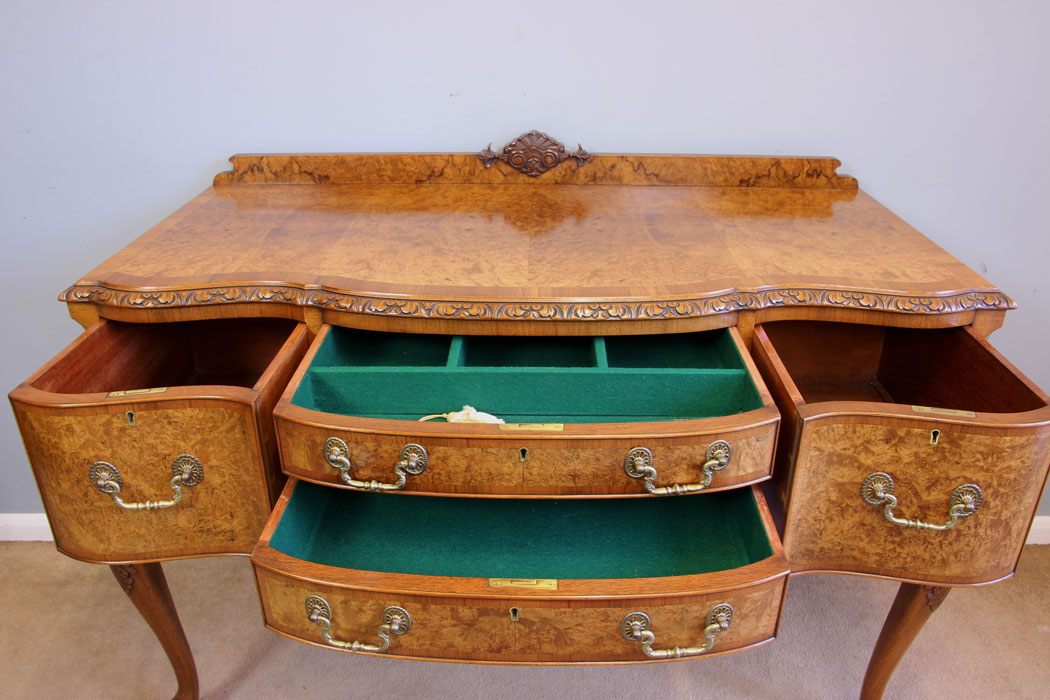 12047r10 Antique Burr Walnut Sideboard Serving Table ,