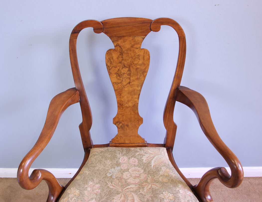 12055r06 Set Eight Queen Anne Style Burr Walnut Dining Chairs,