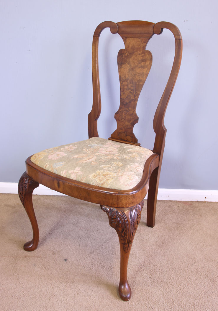 12055r10 Set Eight Queen Anne Style Burr Walnut Dining Chairs,
