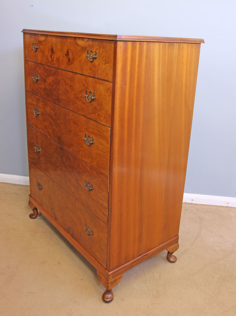 12070r3 Large Antique Burr Walnut Chest Drawers,