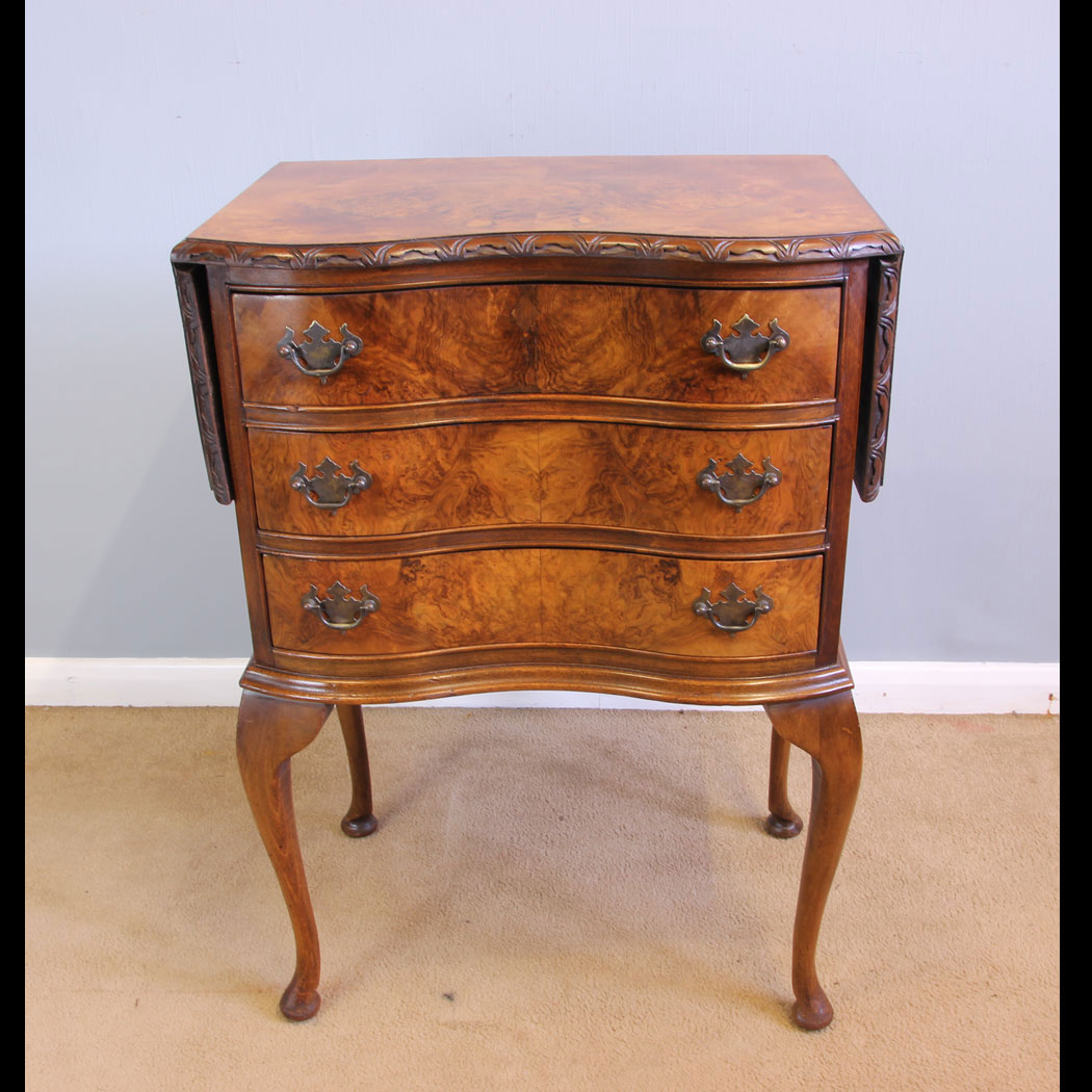 12075r01-Burr-Walnut-Antique-Bedside-Table,- Burr Walnut Antique Bedside Lamp Table