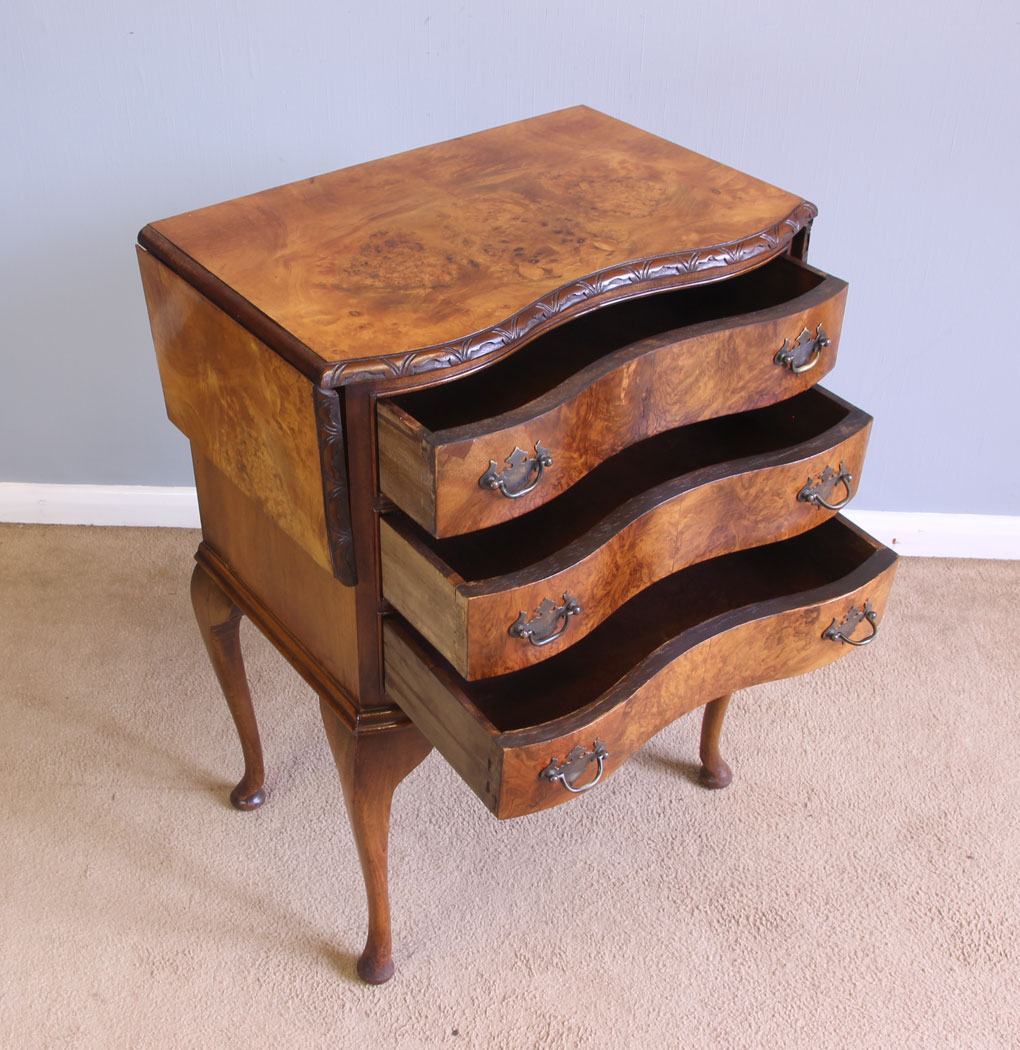 12075r12 Burr Walnut Antique Bedside Table,