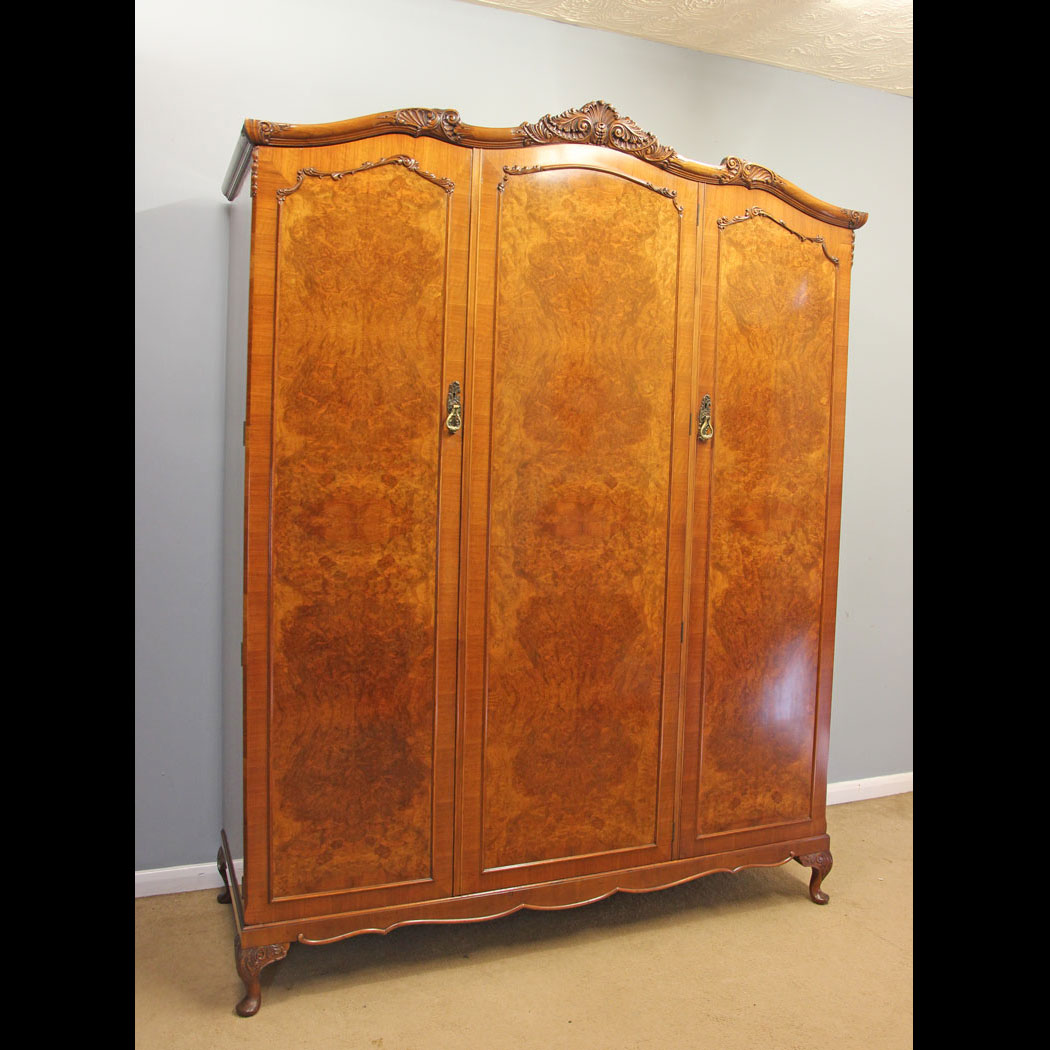 12086r01-Quality-Antique-Burr-Walnut-Compactum-Triple-Wardrobe.----Copy Quality Antique Burr Walnut Compactum Triple Wardrobe
