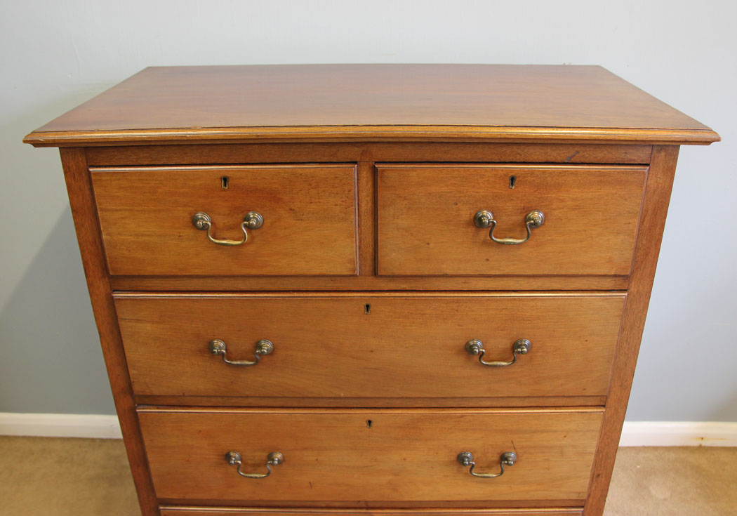 12099r4 Antique Mahogany Chest of Drawers,