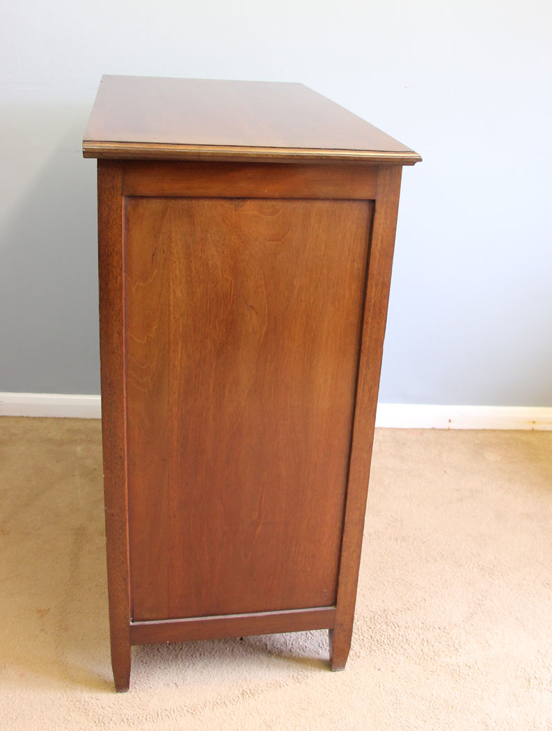 12099r5 Antique Mahogany Chest of Drawers,