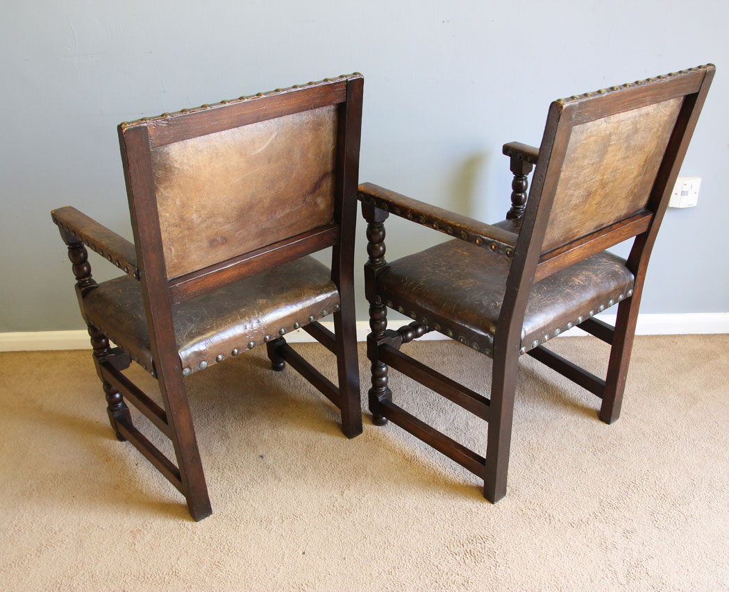 12107r14 Antique Set of Six Oak Cromwellian Style Dining Chairs,