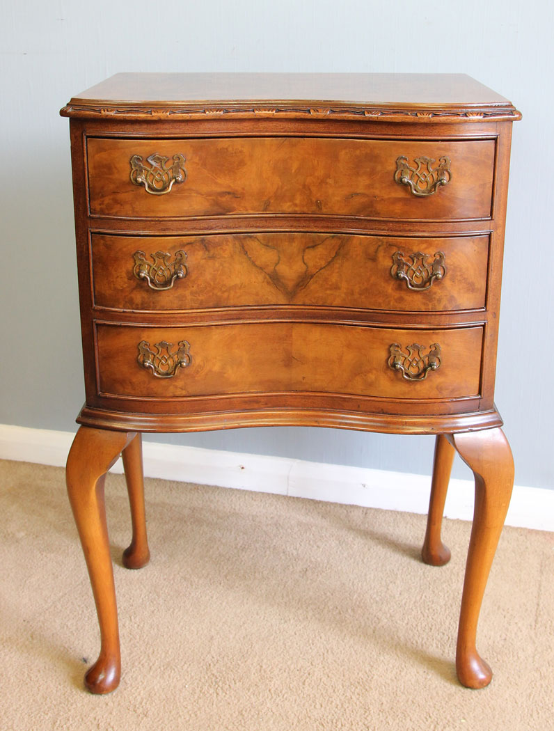 12121r2 Antique Walnut Bedside Cabinet Chest Drawers,