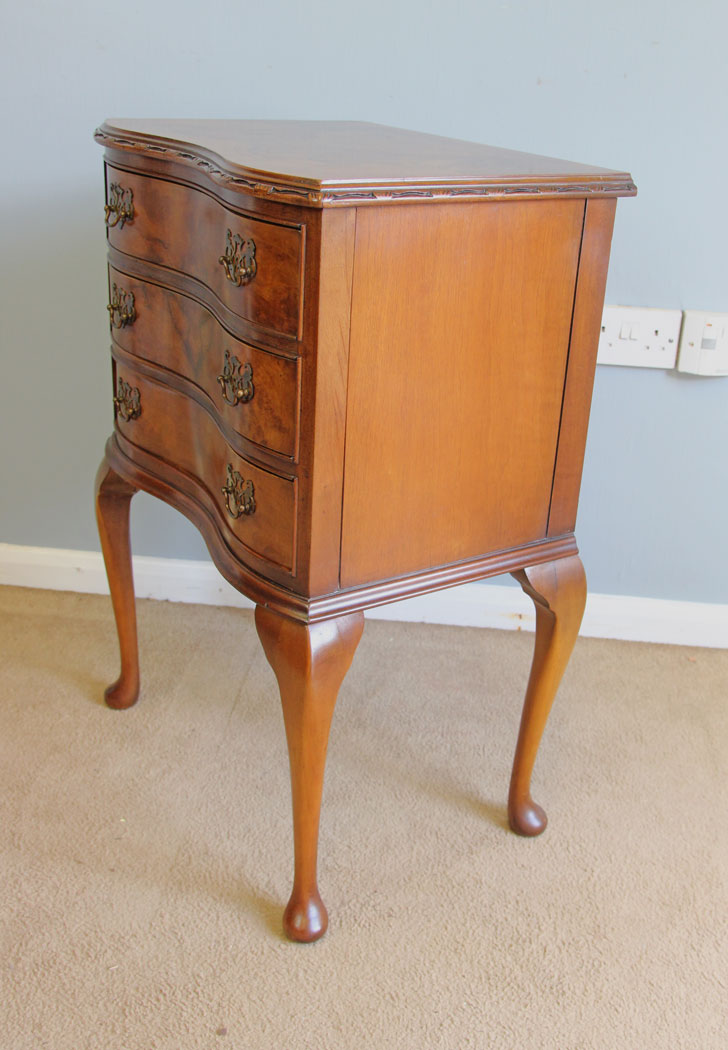 12121r3 Antique Walnut Bedside Cabinet Chest Drawers,