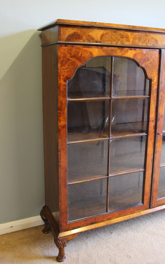 12141r14 Antique Burr Walnut Cabinet Bookcase,