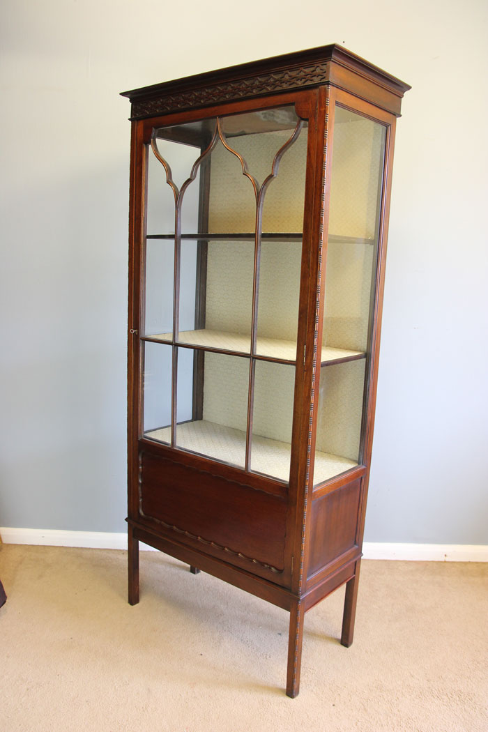 12147r11 Antique Chippendale Style China Display Cabinet,