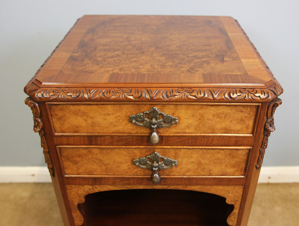 12148r7 Burr Walnut Bedside Cabinet,