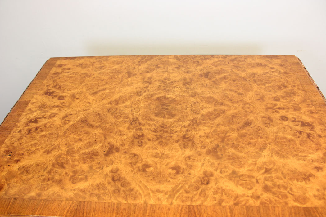 12150r7 Quality Burr Walnut Chest Of Drawers,