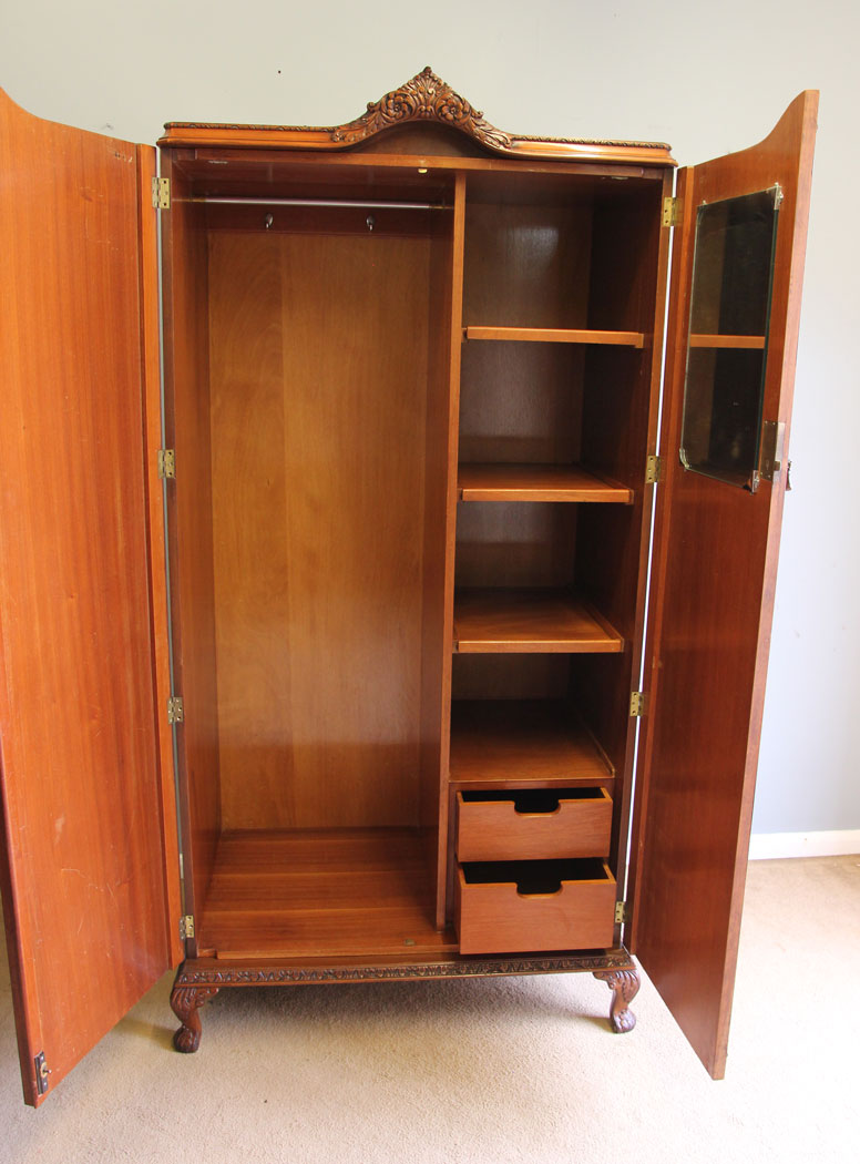 12156r9 Burr Walnut Fitted Double Wardrobe,