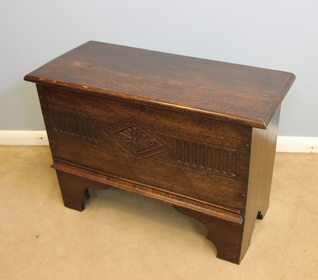 12165r6 Antique Small Antique Oak Coffer Chest,