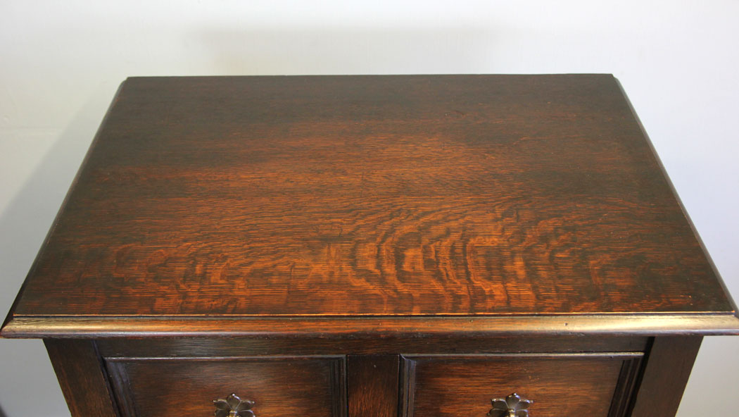 12168r6 Antique Oak Side Cabinet Cupboard ,