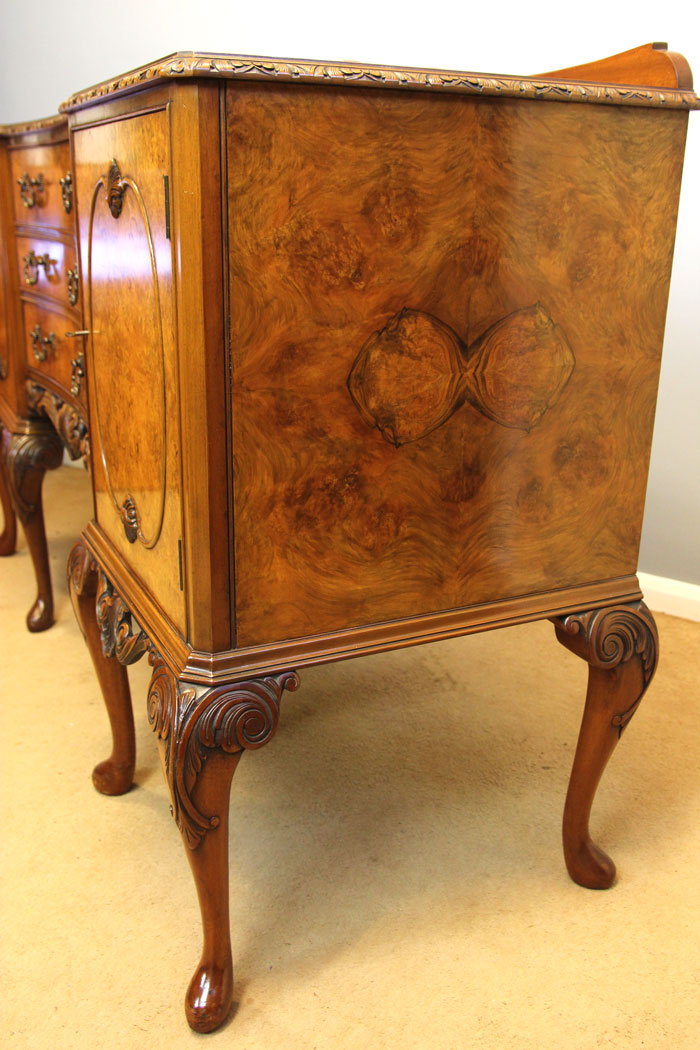 12171r5 Burr Walnut Queen Anne Style Sideboard, - Copy