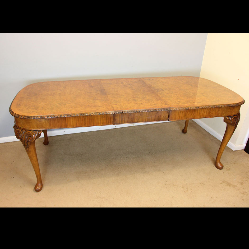 12174r01 Antique Queen Anne Style Extending Dining Table, Antique Burr Walnut Queen Anne Style Extending Dining Table