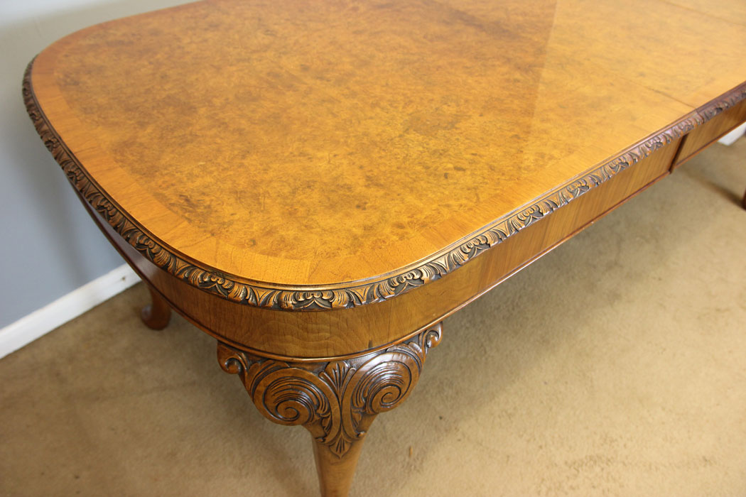 12174r2 Antique Queen Anne Style Extending Dining Table,