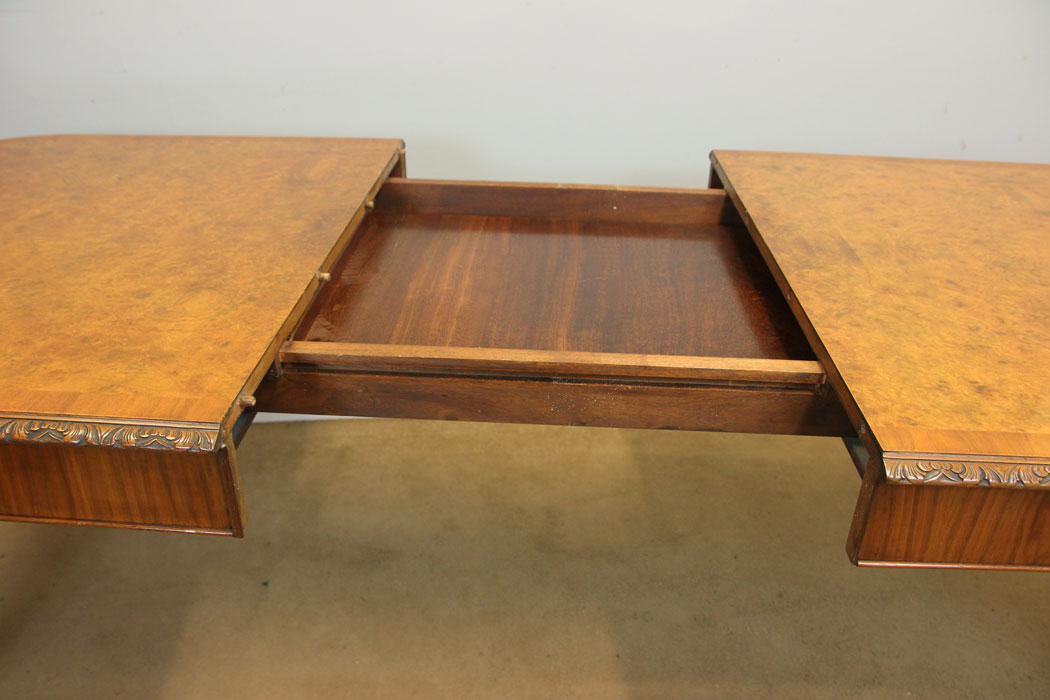 12174r5 Antique Queen Anne Style Extending Dining Table,