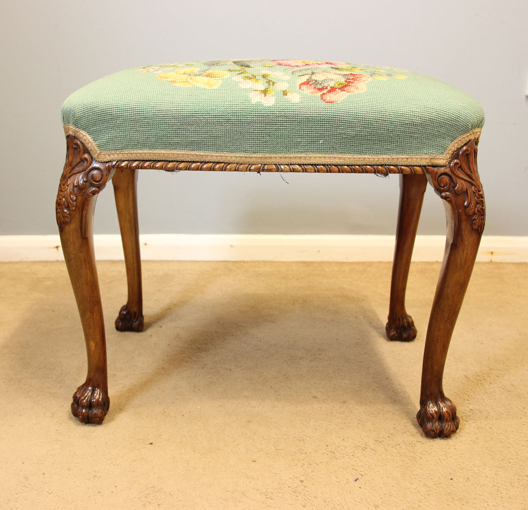 12181r6 Antique Walnut Dressing Table Stool,