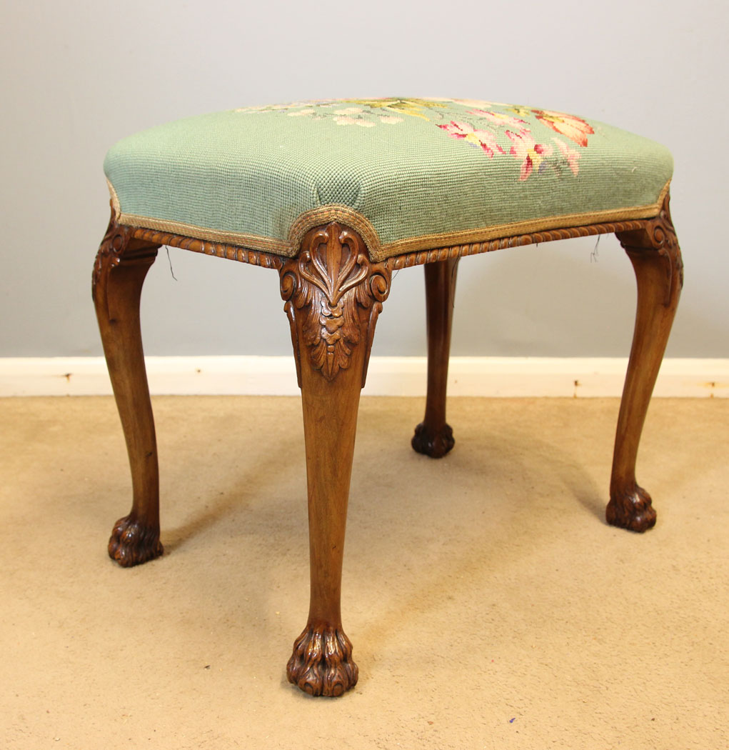12181r7 Antique Walnut Dressing Table Stool,