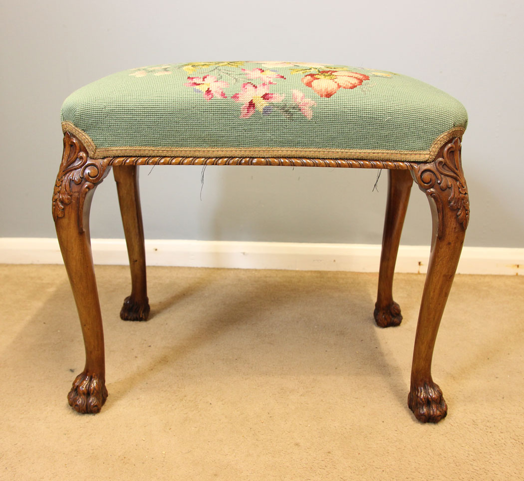 12181r8 Antique Walnut Dressing Table Stool,