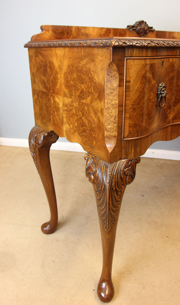 12188r10 Antique Burr Walnut Sideboard Serving Table,