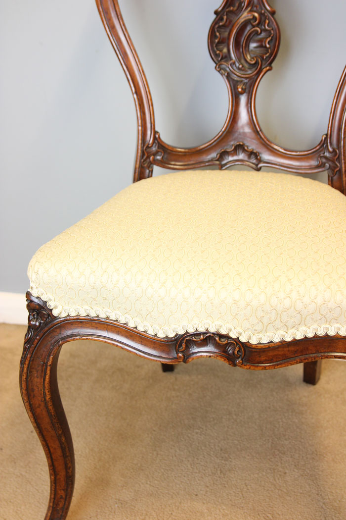 12199r2 Antique Victorian Walnut Balloon Back Occasional Side Chair,