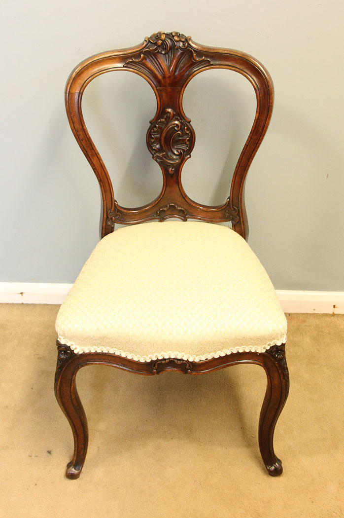 12199r9 Antique Victorian Walnut Balloon Back Occasional Side Chair,