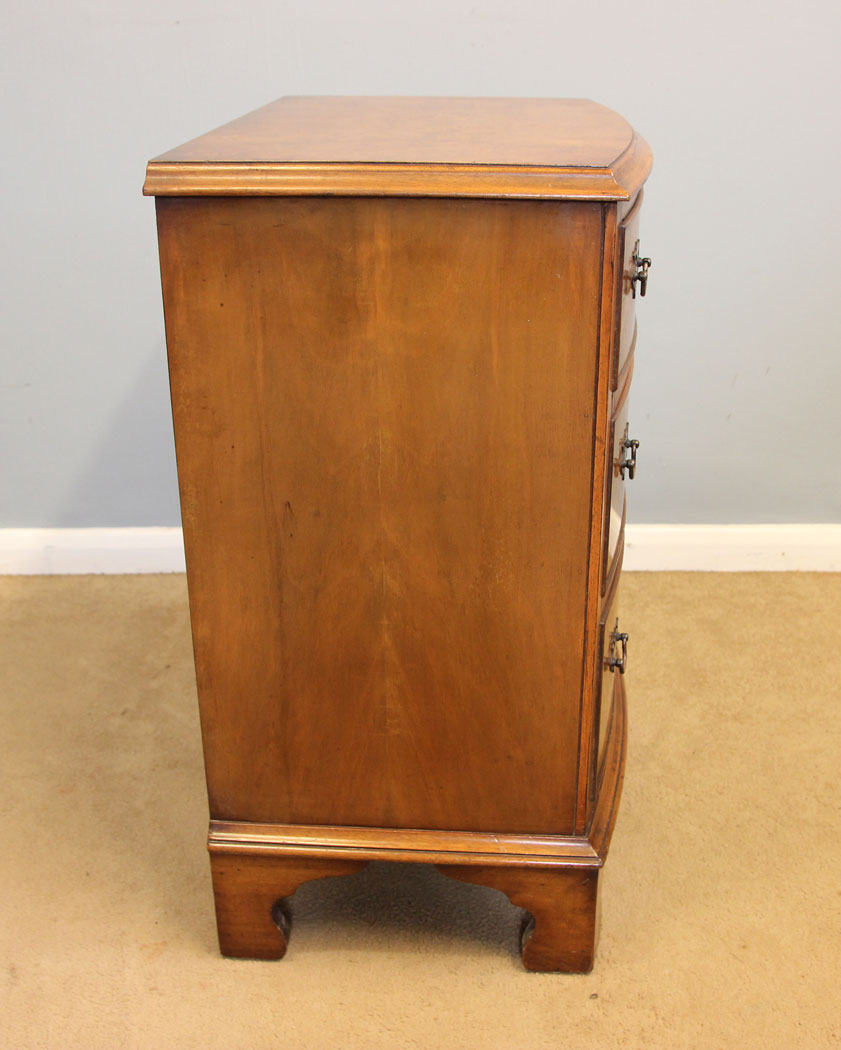 12207r5 Small Burr Walnut Bow Front Chest of Drawers,