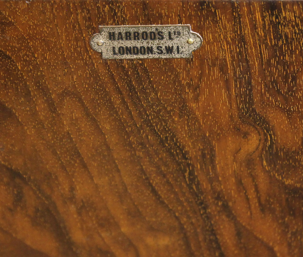 12222r10 Quality Burr Walnut Antique Sideboard Server,
