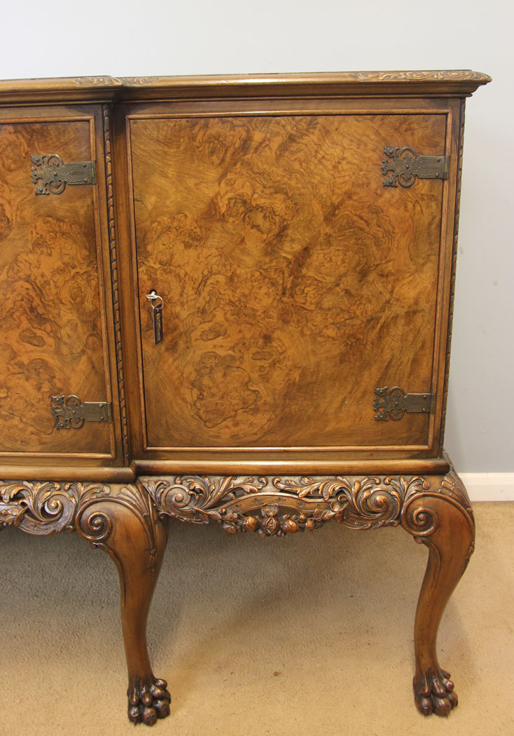 12222r3 Quality Burr Walnut Antique Sideboard Server,