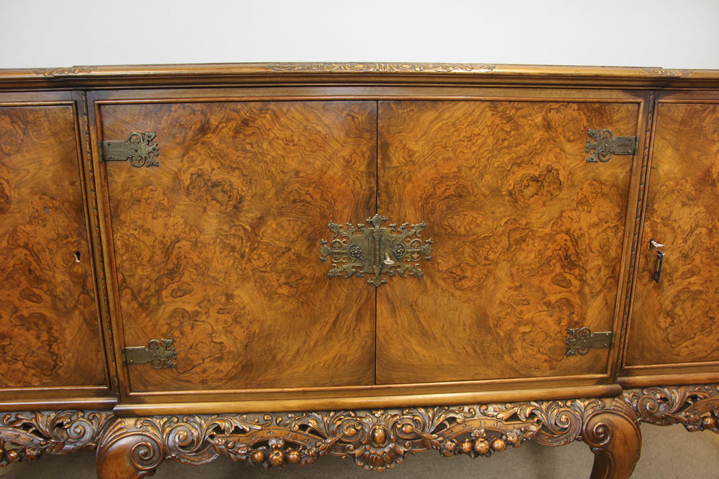 12222r4 Quality Burr Walnut Antique Sideboard Server,