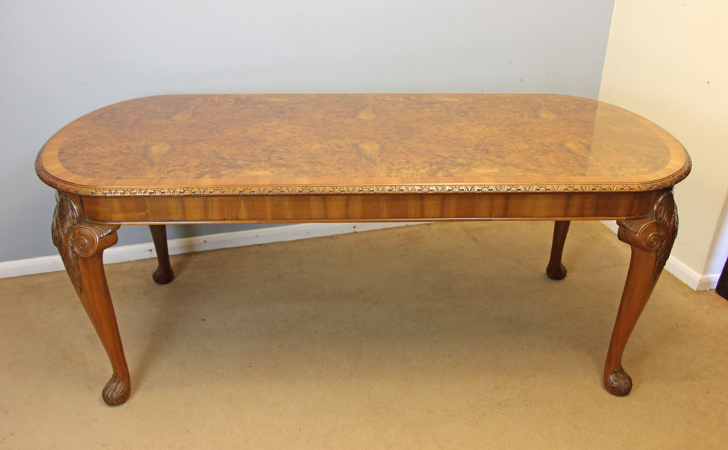 12236r15 Burr Walnut Antique Dining Table,