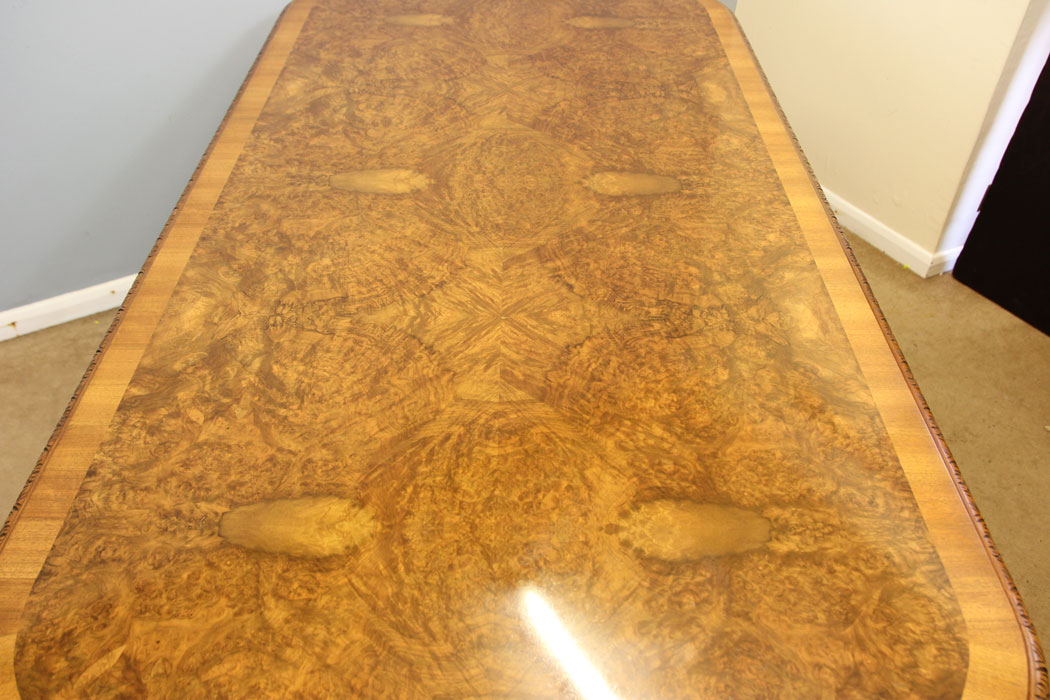 12236r3 Burr Walnut Antique Dining Table,