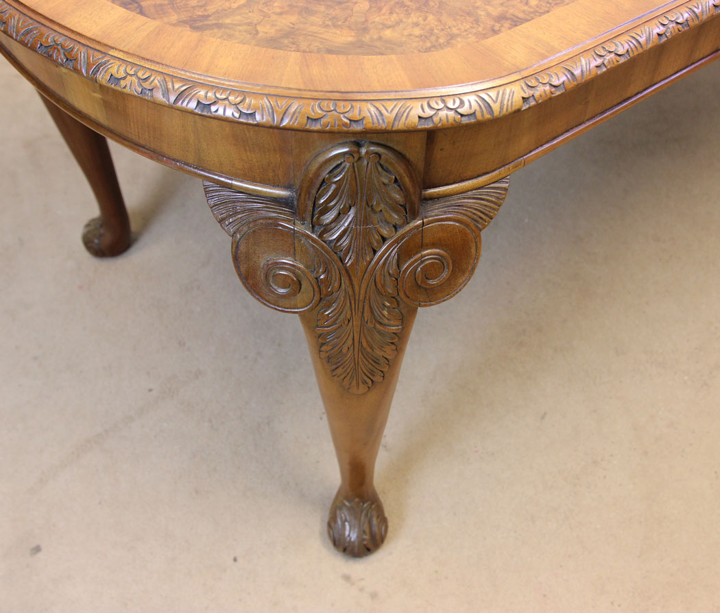 12236r6 Burr Walnut Antique Dining Table,