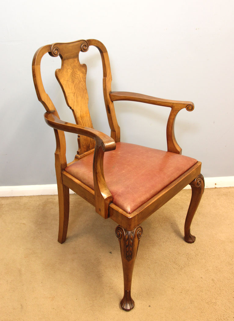 12237r4 Set of Six Walnut Dining Chairs Queen Anne Style,