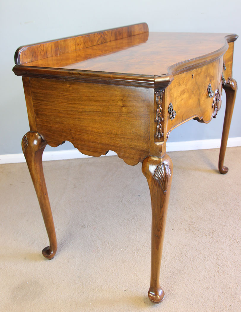12240r9 Antique Burr Walnut Console Side Table,