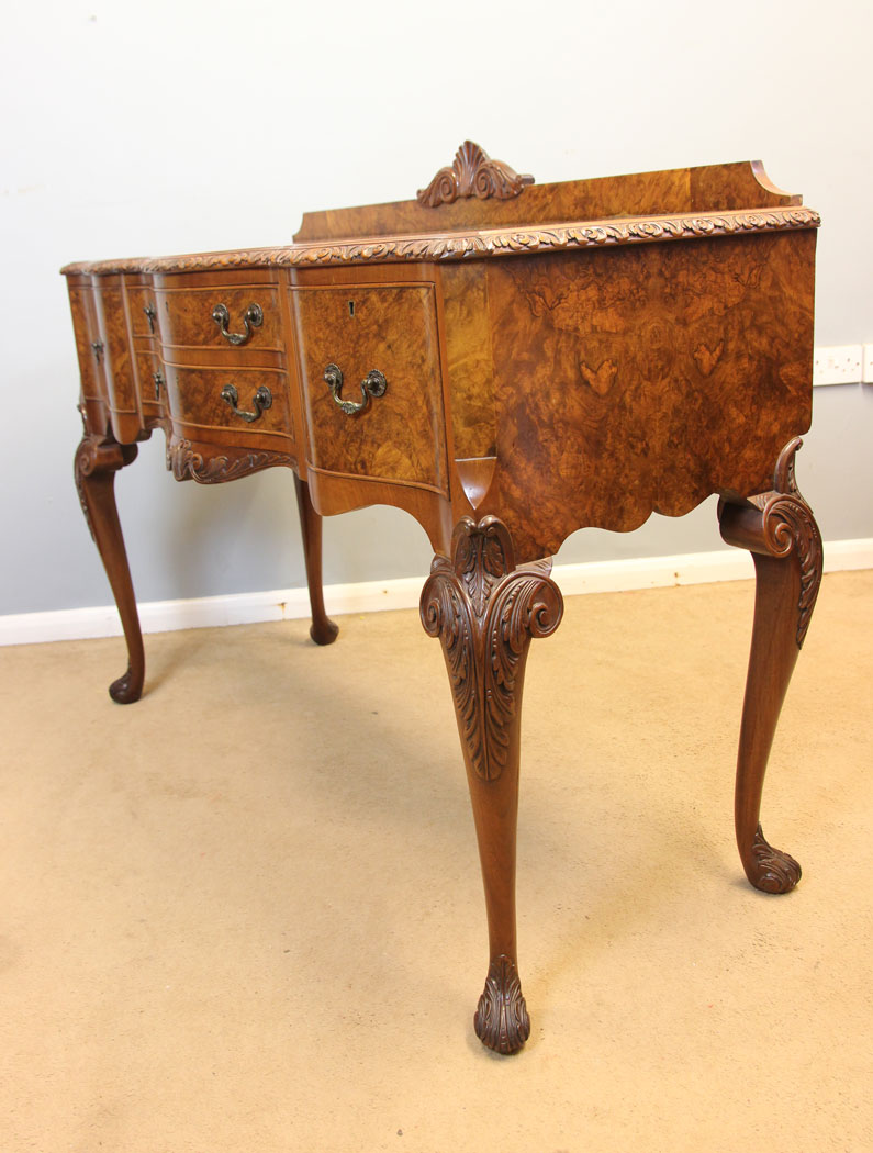 12241r3 Quality Antique Burr Walnut Side Table,