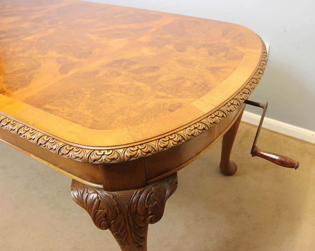 12246r10 Large Antique Burr Walnut Extending Dining Table,