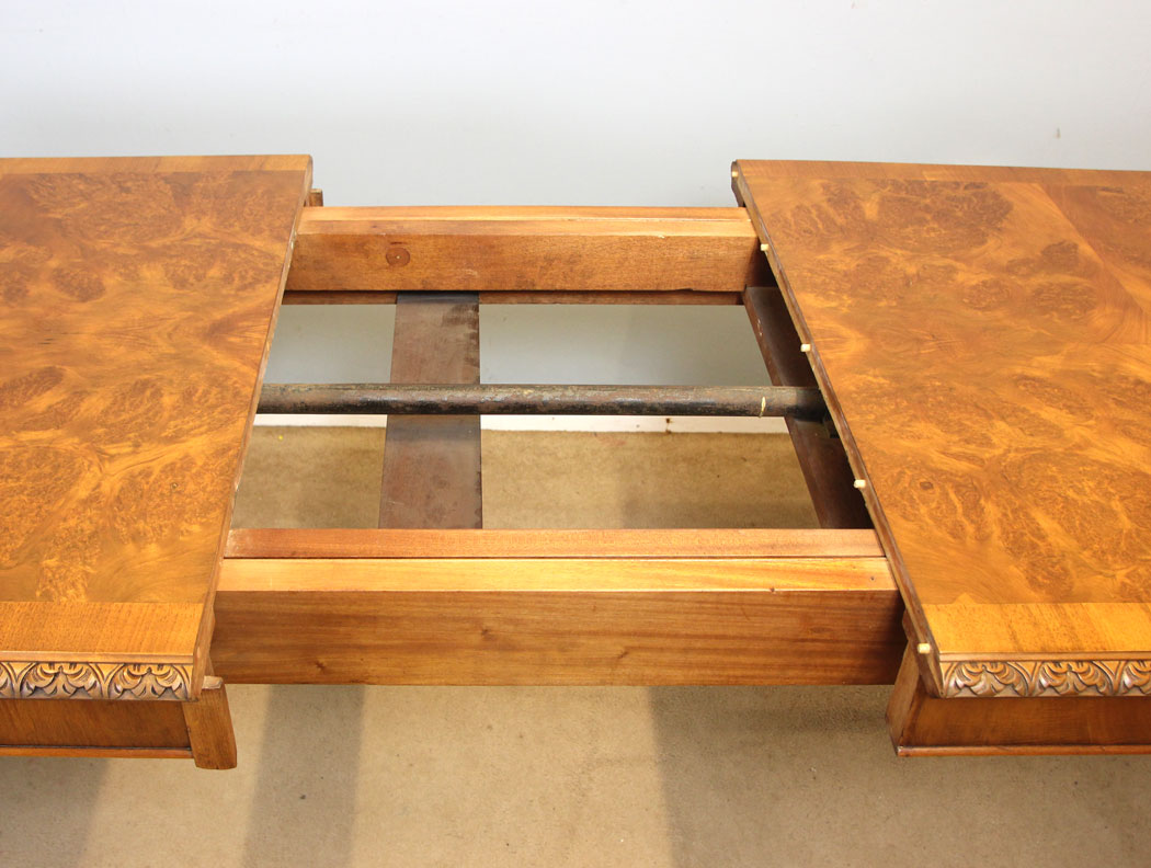 12246r11 Large Antique Burr Walnut Extending Dining Table,