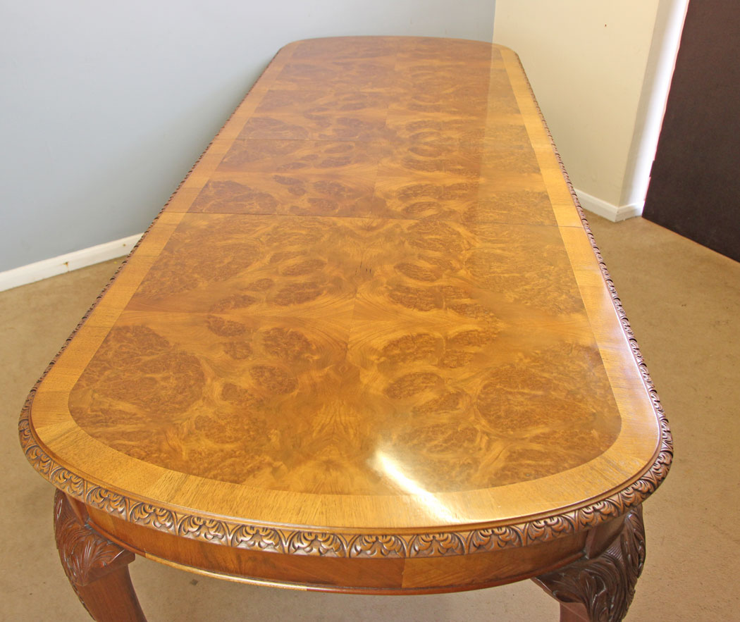12246r15 Large Antique Burr Walnut Extending Dining Table,