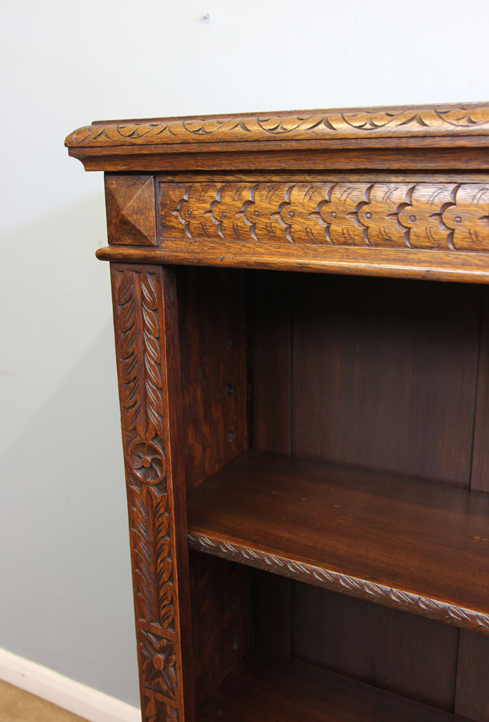 12252r6 Antiqie Carved Oak Open Bookcase,